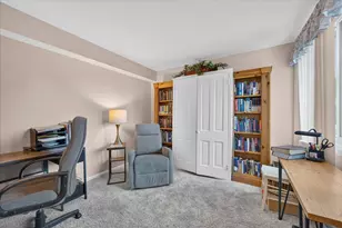 460 Raintree Ct, Glen Ellyn, IL 60137 - Photo 20