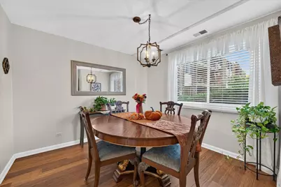 460 Raintree Court #1H, Glen Ellyn, IL 60137 - Photo 6