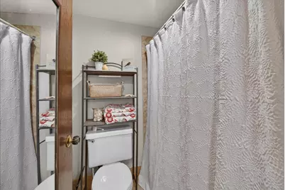 460 Raintree Court #1H, Glen Ellyn, IL 60137 - Photo 22