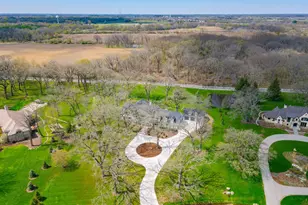 37132 N Black Velvet Ln, Wadsworth, IL 60083 - Photo 104