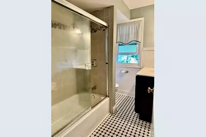 921 Chicago Avenue, Downers Grove, IL 60515 - Photo 10