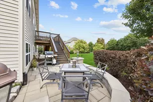 2532 Cedar Hill Lane, Woodridge, IL 60517 - Photo 28