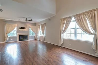 1880 Maureen Drive #1880, Hoffman Estates, IL 60192 - Photo 4