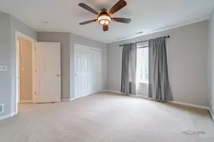 1880 Maureen Dr, Hoffman Estates, IL 60192 - Photo 24