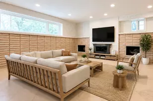 4824 S Lotus Ave, Chicago, IL 60638 - Photo 2