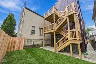 1118 W 19th St, Chicago, IL 60608 - Photo 28