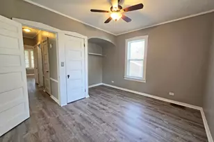 249 E Park Blvd, Villa Park, IL 60181 - Photo 14
