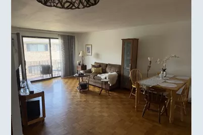 5321 N Delphia Avenue #322, Chicago, IL 60656 - Photo 8