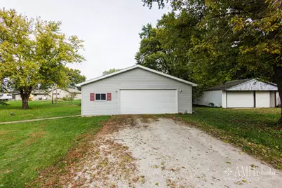7405 E Canada Street, Saint Anne, IL 60964 - Photo 32