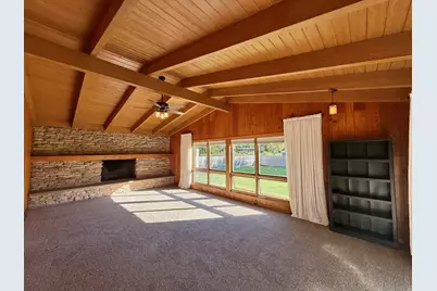 143 Joanne Lane, Rochelle, IL 61068 - Photo 8