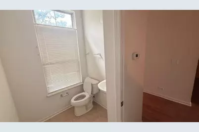 717 N Keystone Lane, Vernon Hills, IL 60061 - Photo 10
