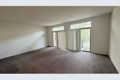 717 N Keystone Lane, Vernon Hills, IL 60061 - Photo 8