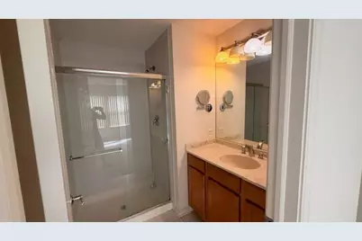 717 N Keystone Lane, Vernon Hills, IL 60061 - Photo 12