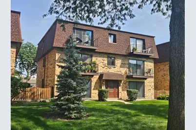 9709 Bianco Terrace #E, Des Plaines, IL 60016 - Photo 4