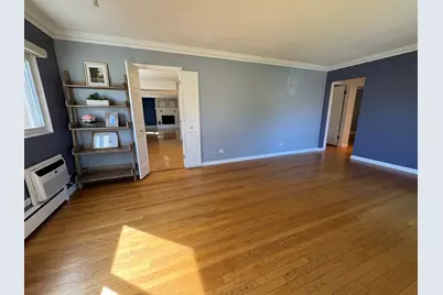 8048 N Ozanam Avenue, Niles, IL 60714 - Photo 2