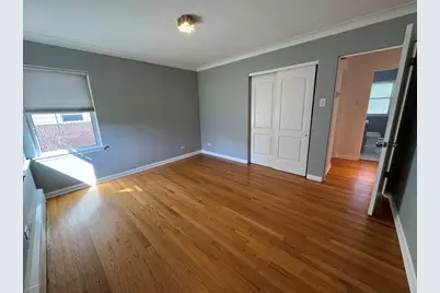 8048 N Ozanam Avenue, Niles, IL 60714 - Photo 10