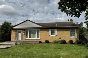 8048 N Ozanam Ave, Niles, IL 60714 - Photo 1