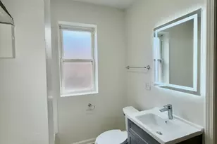 7833 S Colfax Ave, Chicago, IL 60649 - Photo 8