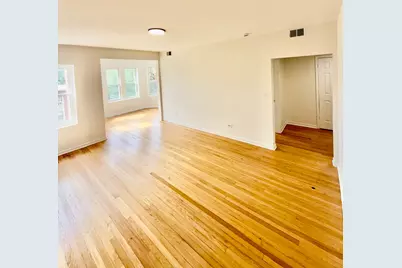 7833 S Colfax Avenue #1N, Chicago, IL 60649 - Photo 2