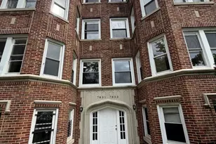 7833 S Colfax Ave, Chicago, IL 60649 - Photo 12