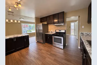 303 Gettysburg Street, Park Forest, IL 60466 - Photo 4