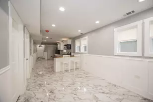 3721 W 57th St, Chicago, IL 60629 - Photo 20