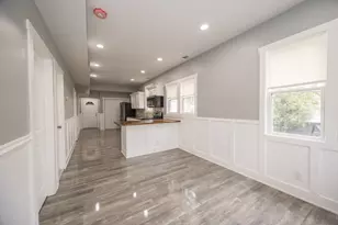 3721 W 57th St, Chicago, IL 60629 - Photo 6