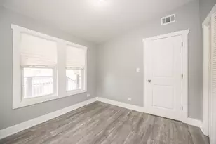 3721 W 57th St, Chicago, IL 60629 - Photo 16