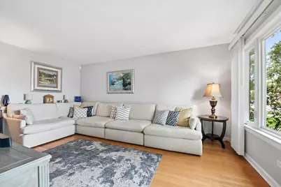 3648 N Overhill Avenue, Chicago, IL 60634 - Photo 4