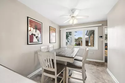 3648 N Overhill Avenue, Chicago, IL 60634 - Photo 14