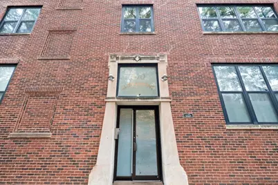 1670 N Claremont Avenue #101, Chicago, IL 60647 - Photo 2
