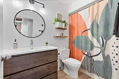 1670 N Claremont Avenue #101, Chicago, IL 60647 - Photo 16