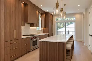 4252 N Hamlin Ave, Chicago, IL 60618 - Photo 4