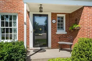 2910 Orchard Ln, Wilmette, IL 60091 - Photo 2