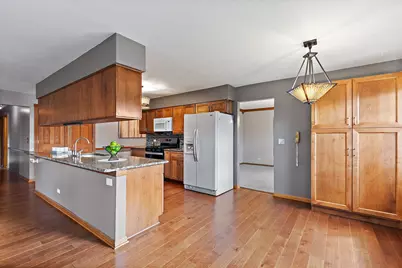 104 Millis Lane, Schaumburg, IL 60193 - Photo 12