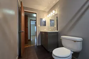 1912 Governors Ln, Hoffman Estates, IL 60169 - Photo 16