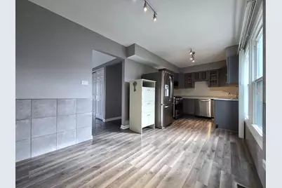 1912 Governors Lane #1912, Hoffman Estates, IL 60169 - Photo 4