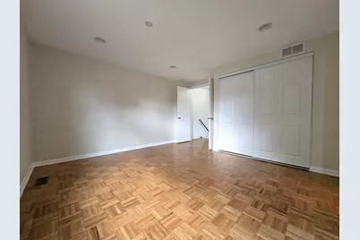 1912 Governors Lane #1912, Hoffman Estates, IL 60169 - Photo 10