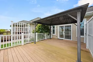 715 Winding Trail, Genoa, IL 60135 - Photo 4