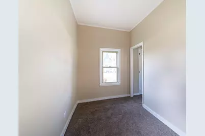 18 E Dearborn Street, Plano, IL 60545 - Photo 12