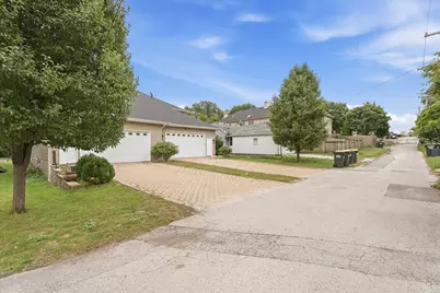 230 S Cass Avenue, Westmont, IL 60559 - Photo 32