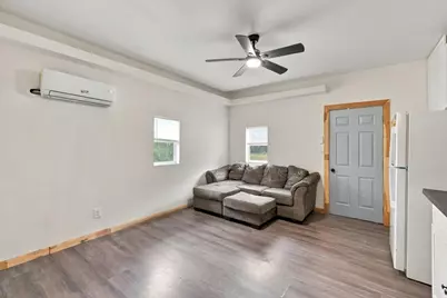 1572 Winnetka Street, Dixon, IL 61021 - Photo 10