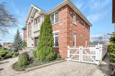 8105 N Oconto Avenue, Niles, IL 60714 - Photo 2
