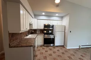 12 Echo Ct, Vernon Hills, IL 60061 - Photo 4