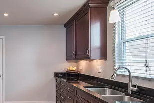 10551 S Kedzie Ave, Chicago, IL 60655 - Photo 12