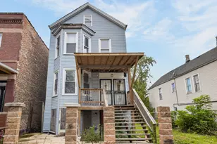 5338 S Wood St, Chicago, IL 60609 - Photo 2