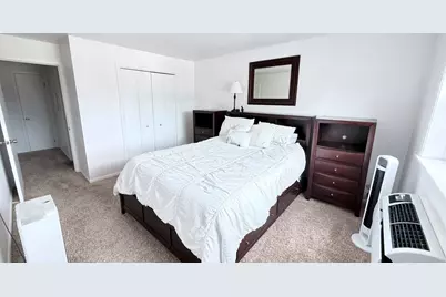 5220 Oakton Street #204, Skokie, IL 60077 - Photo 8