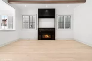 2163 W Windsor Ave, Chicago, IL 60625 - Photo 16