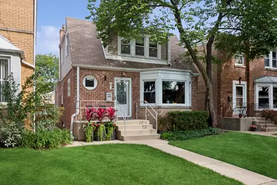 2916 W Fargo Avenue, Chicago, IL 60645 - Photo 1