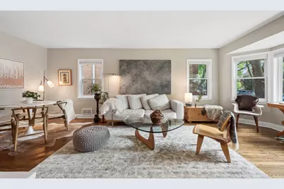 2916 W Fargo Avenue, Chicago, IL 60645 - Photo 4